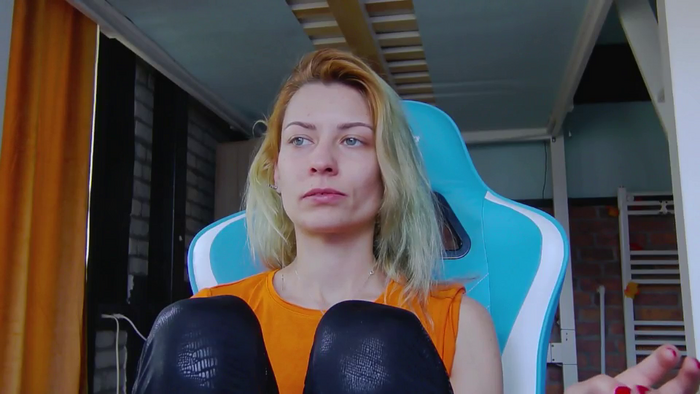 KaroKaroline